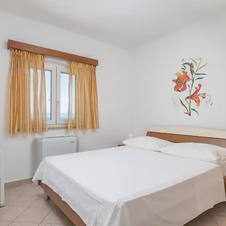 In Labin With Wifi Apartment *
